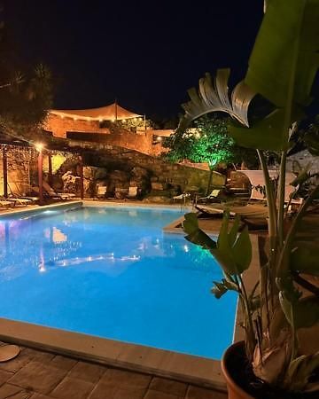 Stenakas Apartments Хиос Екстериор снимка